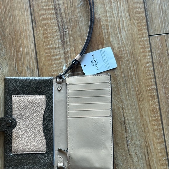 Coach Two-Toned Brown Wallet - Picture 2 of 5